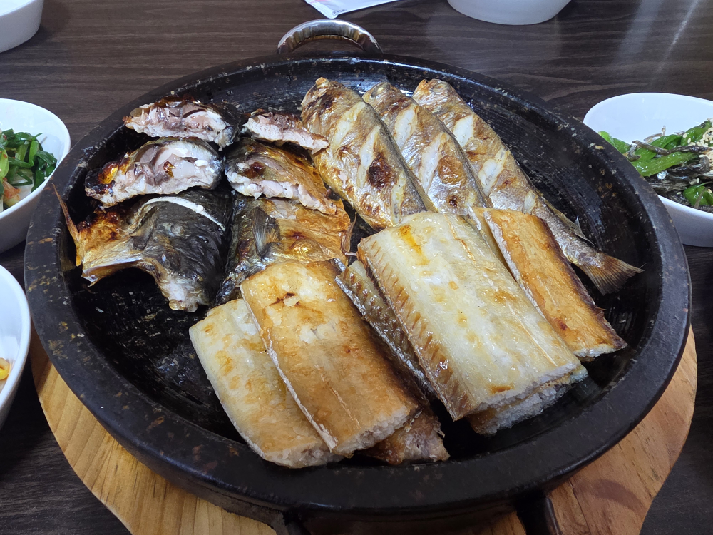 Eobuuijip (어부의집) 2