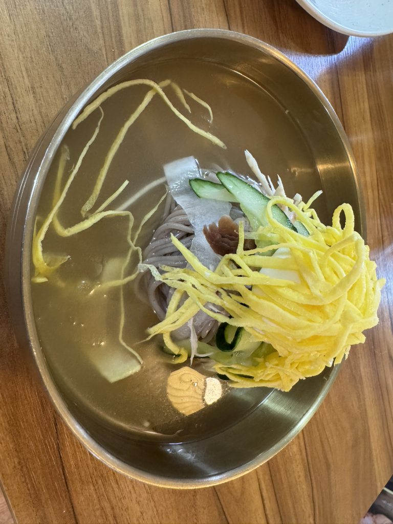 Makguksuchogyetang (막국수초계탕) 1
