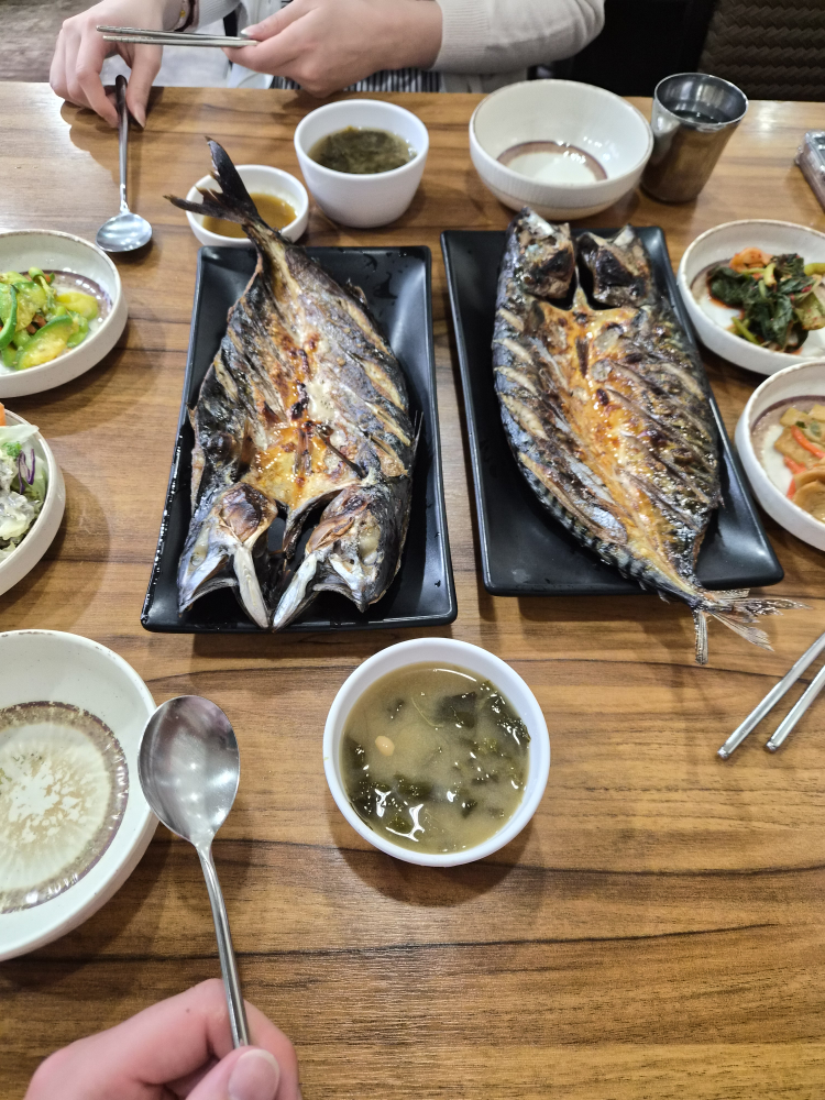 Yeonposaengseongui (연포생선구이) 1