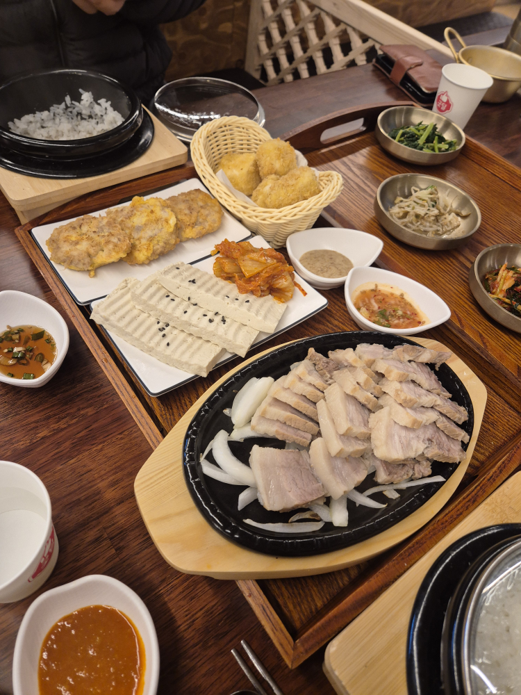 Dubujeongchan 6