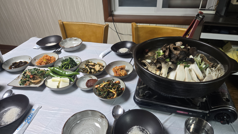 항아리국수집 4