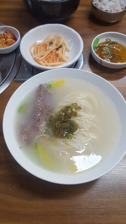 Songanegomguksu (손가네곰국수) 3