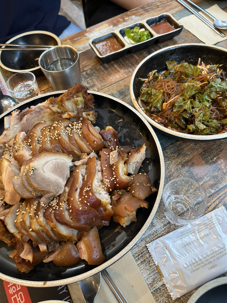 Daemanjokyeongdeungpobonjeom (대만족영등포본점) 3