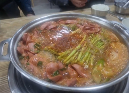 Mukdongbudaejjigae 5