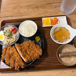 토모토카레 홍대점 사진 5