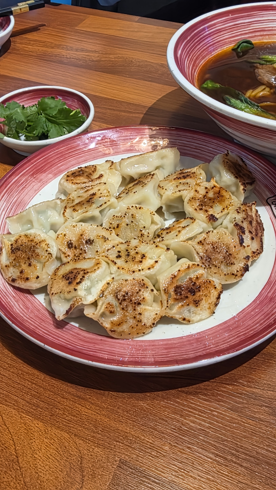 Yeonhyanggagyoja (연향가교자) 2