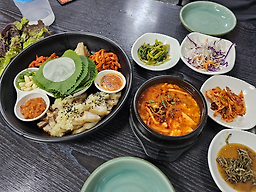 Gayamaemigungdengi (가야매미궁뎅이) 1