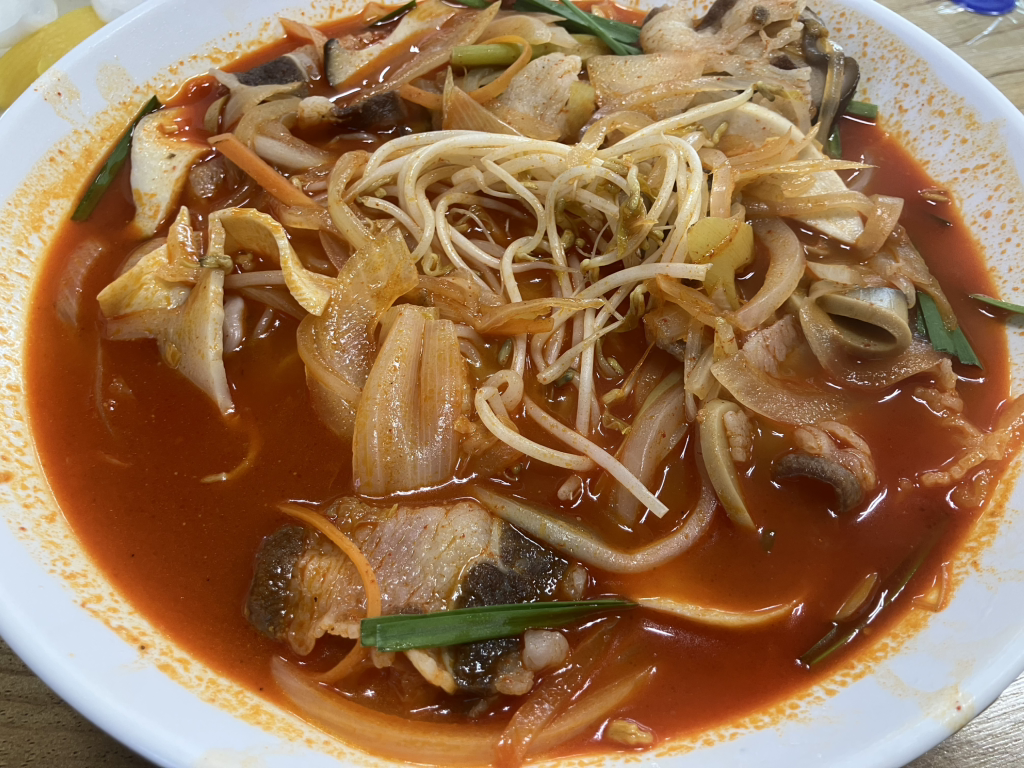 Gaemijjamppong (개미짬뽕) 3