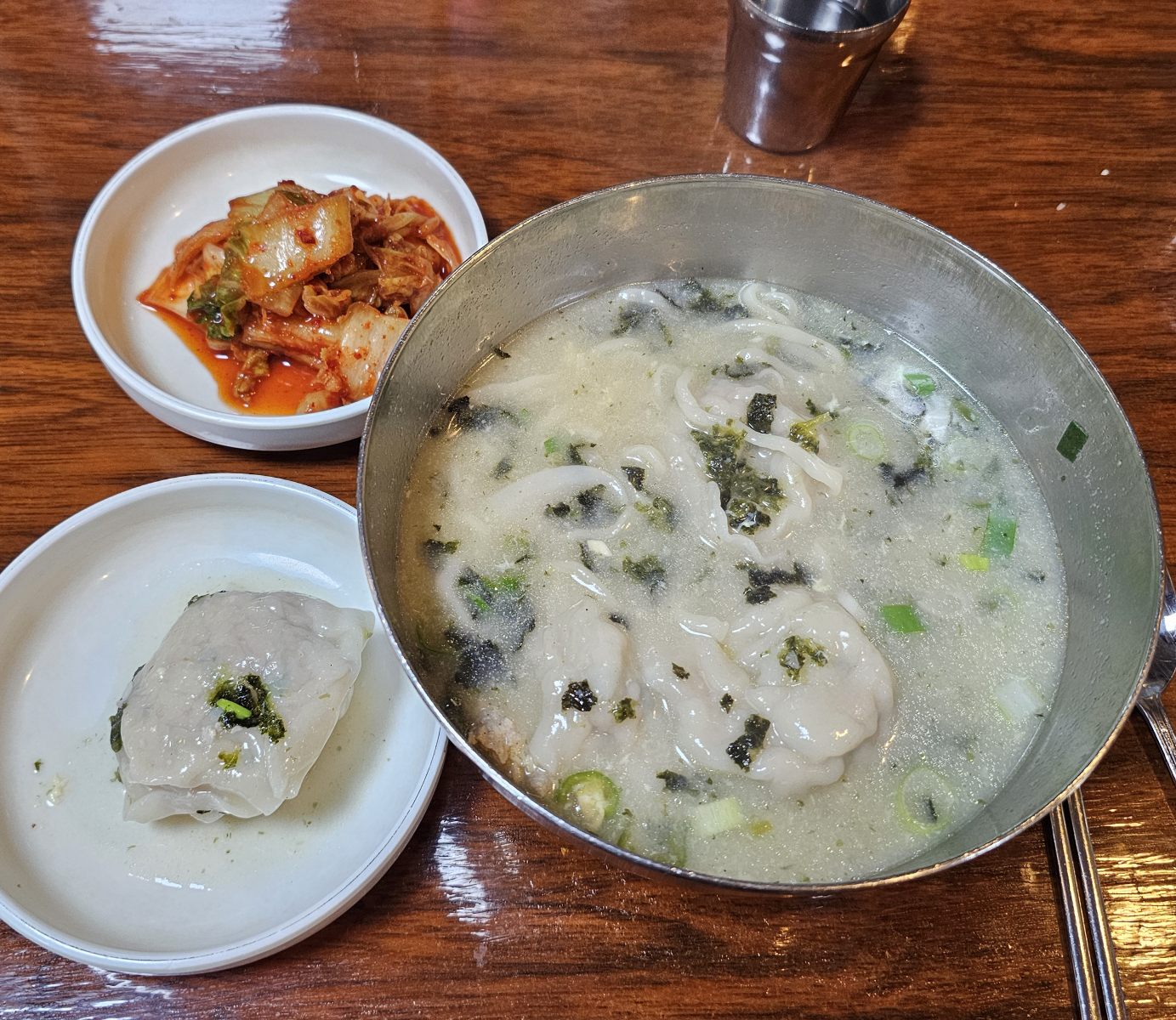 명동칼국수 1