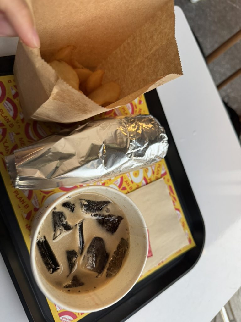 밀플랜비 서강대점 대표 사진
