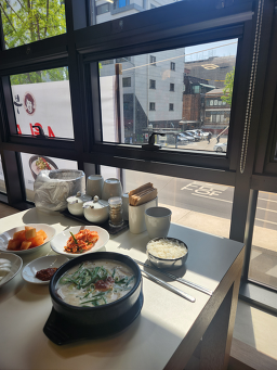 부산아지매국밥 가락점 사진 2