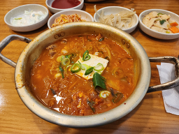 김북순큰남비집 신사본점 사진 8