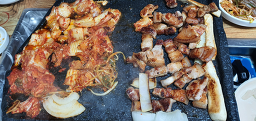 돈풍김치삼겹살 1