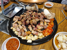 참숯돈가 5