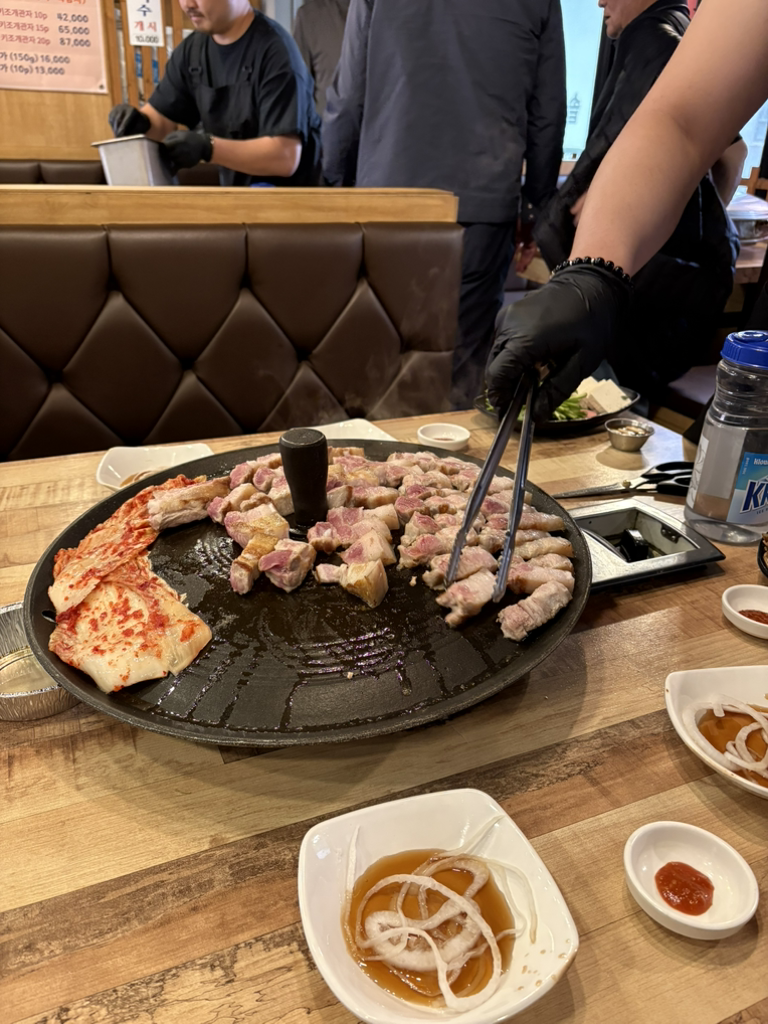 Taekinejogaejeongol (택이네조개전골) 3