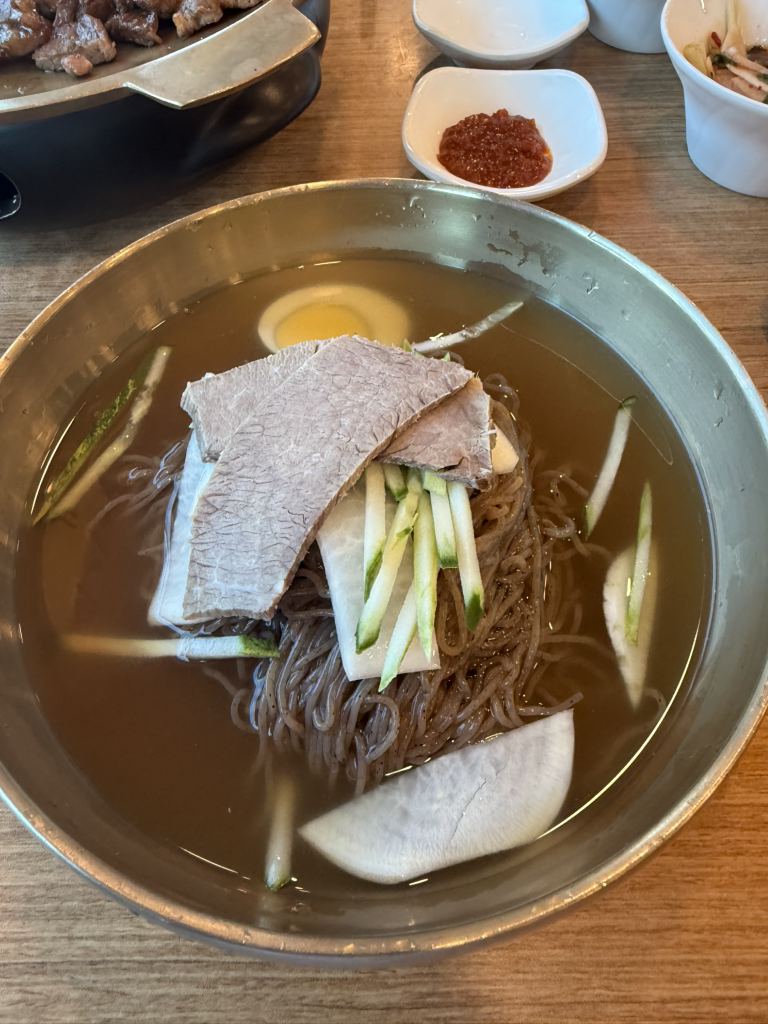 Hwanggawon (황가원) 1