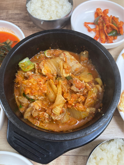 영인이 짜글이찌개 전문점 사진 2