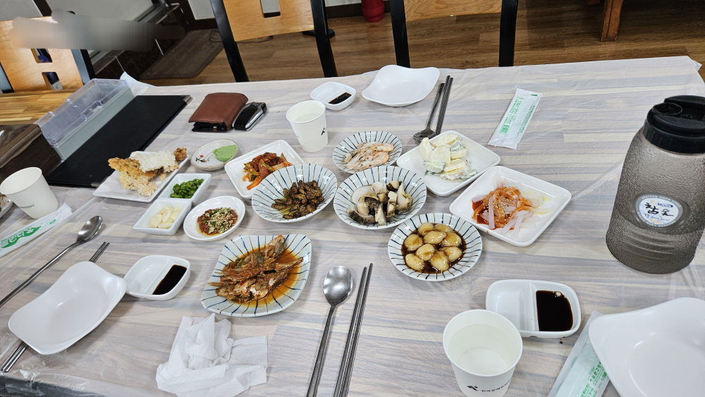 Badahoetjip (바다횟집) 2
