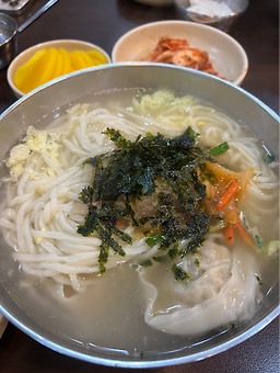 Myeongdongkalguksu (명동칼국수) 1