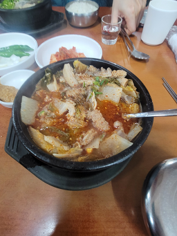 이가네일품해장국 이도점 사진 4