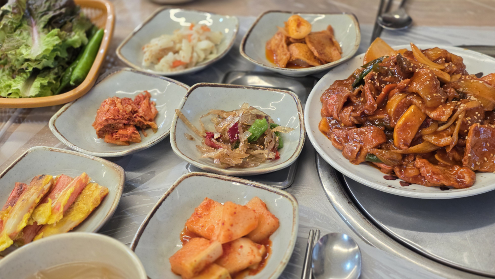 엄남포식당 1
