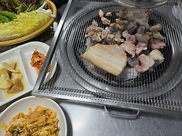 Dongbaeksikdang (동백식당) 2