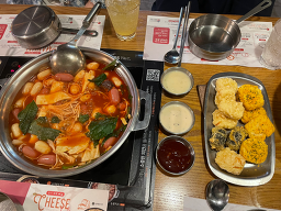 두끼떡볶이 대학로점 사진 2
