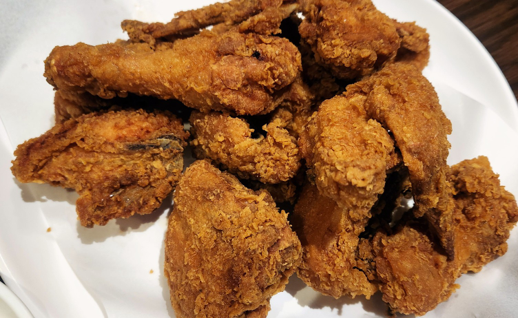 치킨매니아 북창동점 사진 3