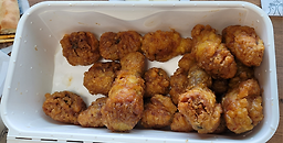 Gyochonchikin (교촌치킨) 1