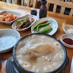 Hanbonsamgyetang 4
