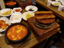 Dolsotsundubu 4