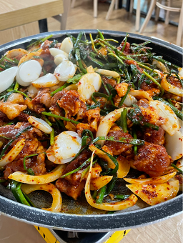 Hyojeonggadeun (효정가든) 1
