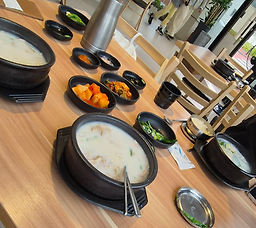 Deodameungukbap (더담은국밥) 2