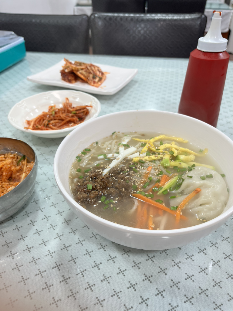 Seongbukdongkalmanduguk 4