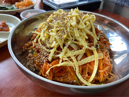Eunseongsundaegukbap (은성순대국밥) 2