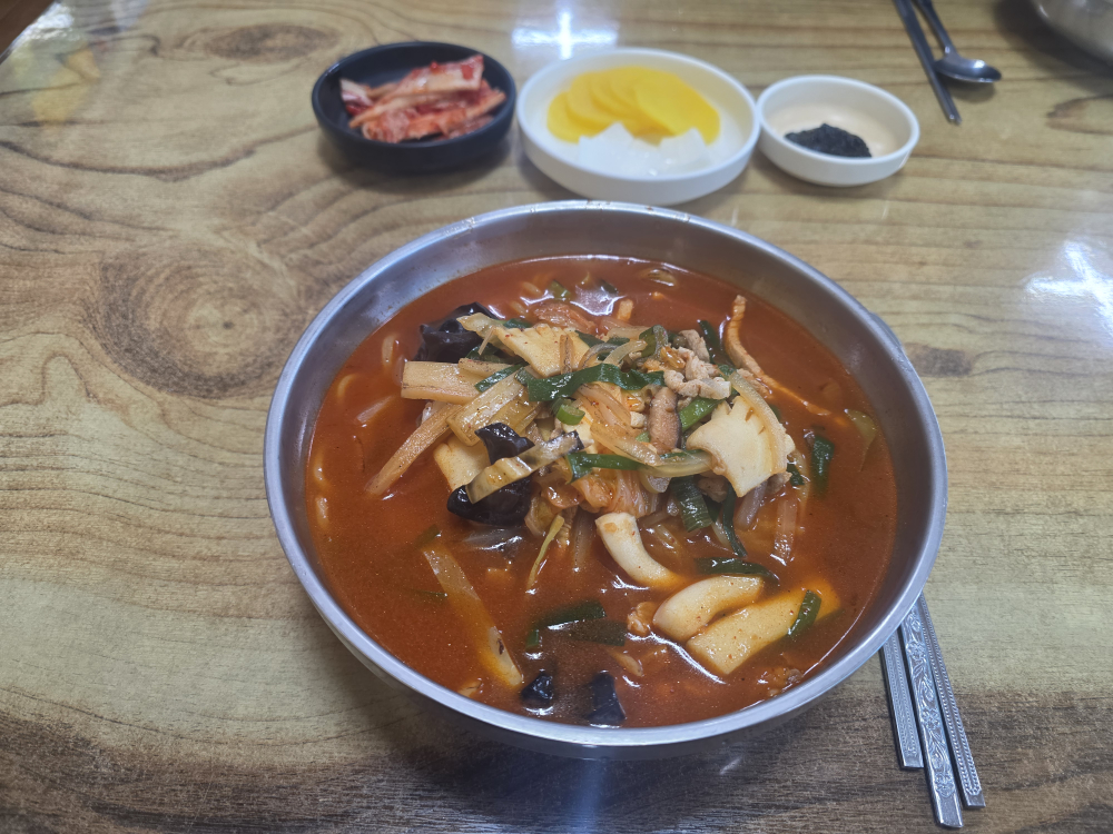 Janggangwangjjajang (장강왕짜장) 2