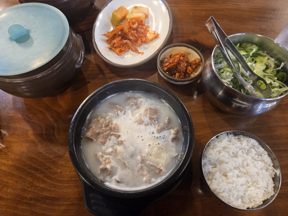 우촌가마솥설렁탕 3
