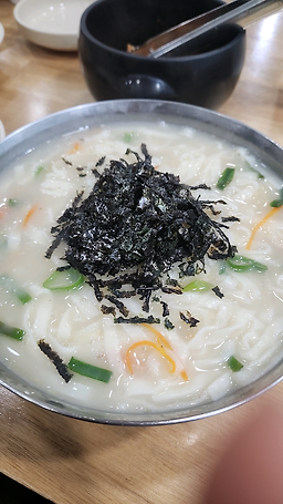 Hongeunsonkalguksu 6