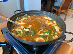 Yeonrakgolgochujangchueotang (연락골고추장추어탕) 3