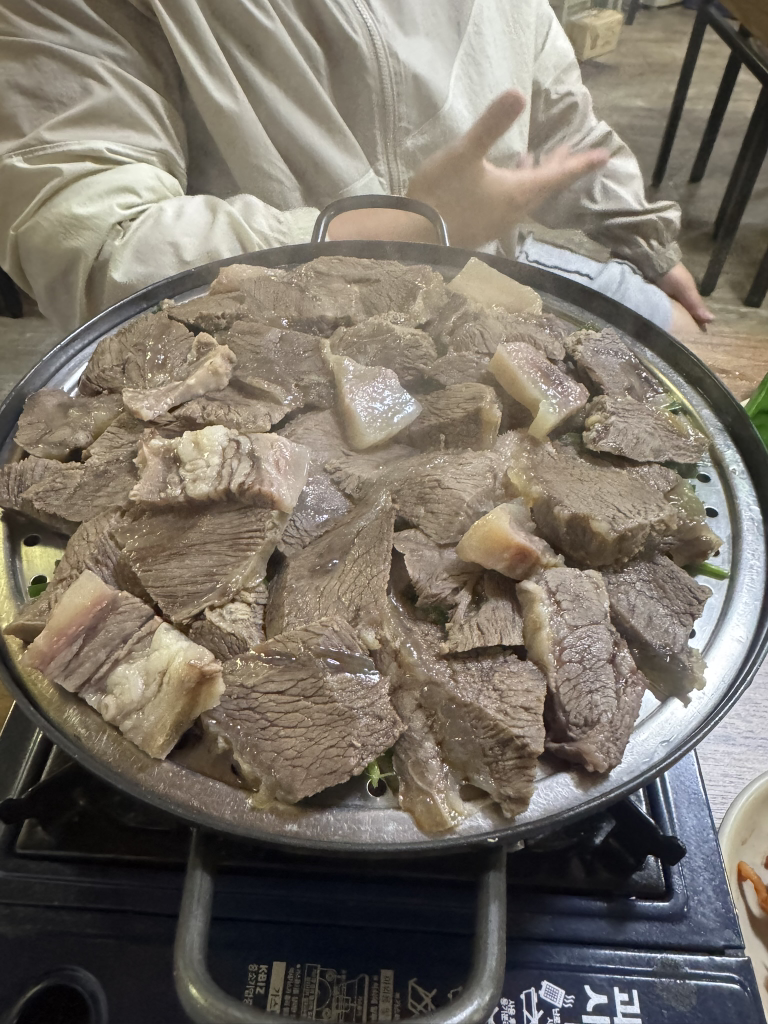 Someorigukbap (소머리국밥) 1