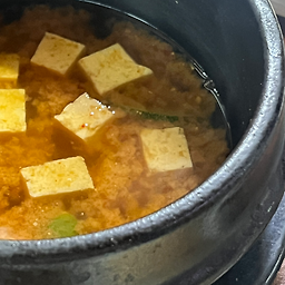 Gohyangdolgimchisamgyeopsal (고향돌김치삼겹살) 2