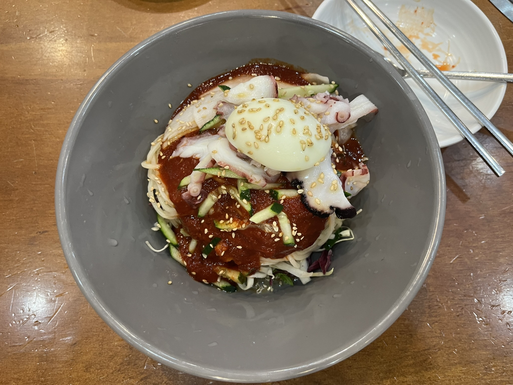 Gomguksijip (곰국시집) 3