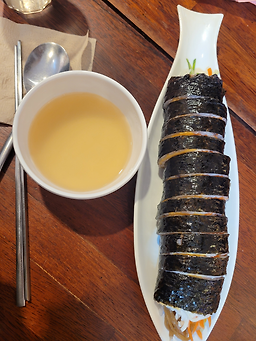 Deowanbyeokhangimbap mapojeom 6