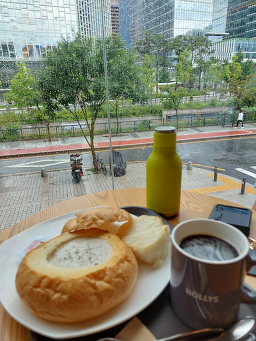 할리스 청계천점 사진 2