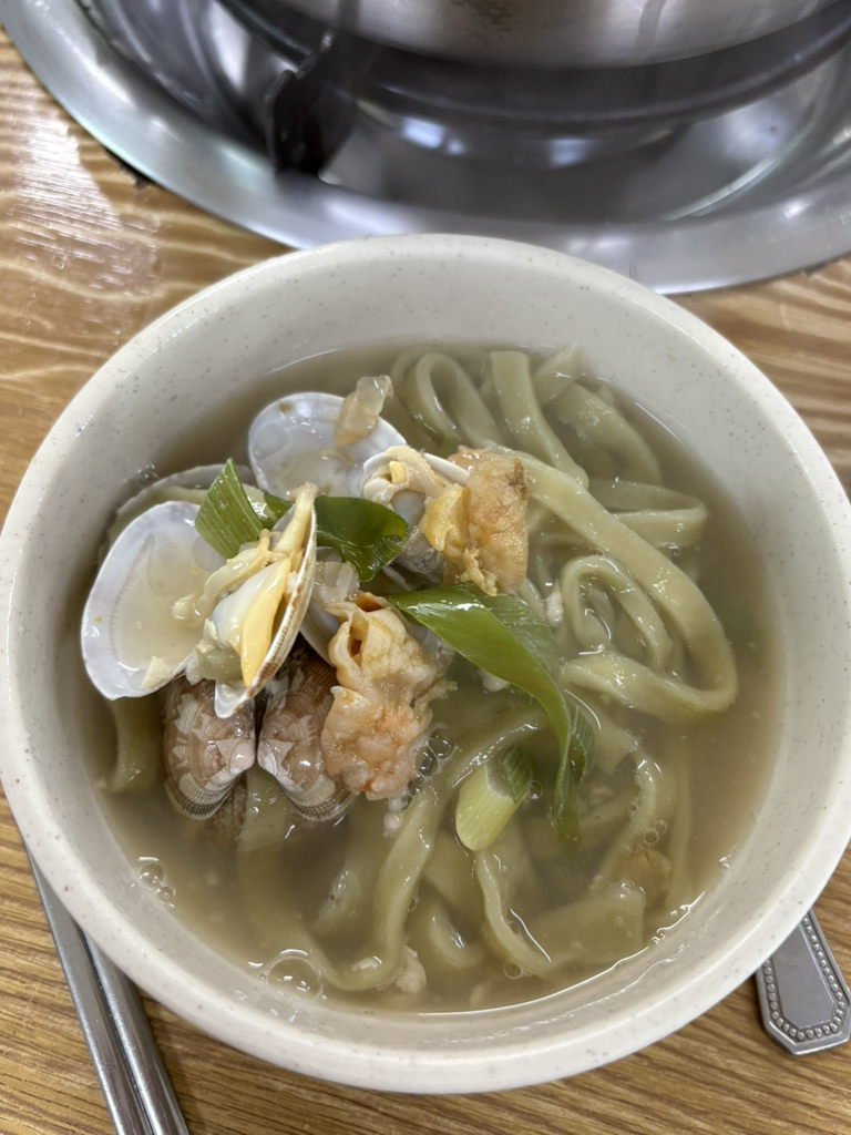 홍두깨칼국수 4