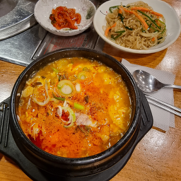 오두막 사진 3