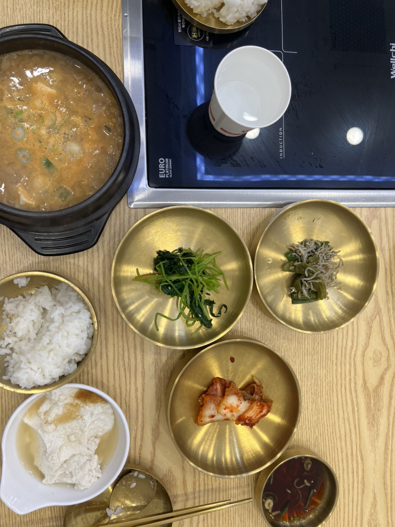 Maetdolloman (맷돌로만) 3