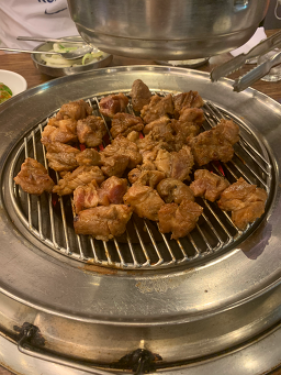 흥부골숯불돼지갈비 6