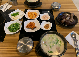 Mongsiljonggadwaejigukbap (몽실종가돼지국밥) 2