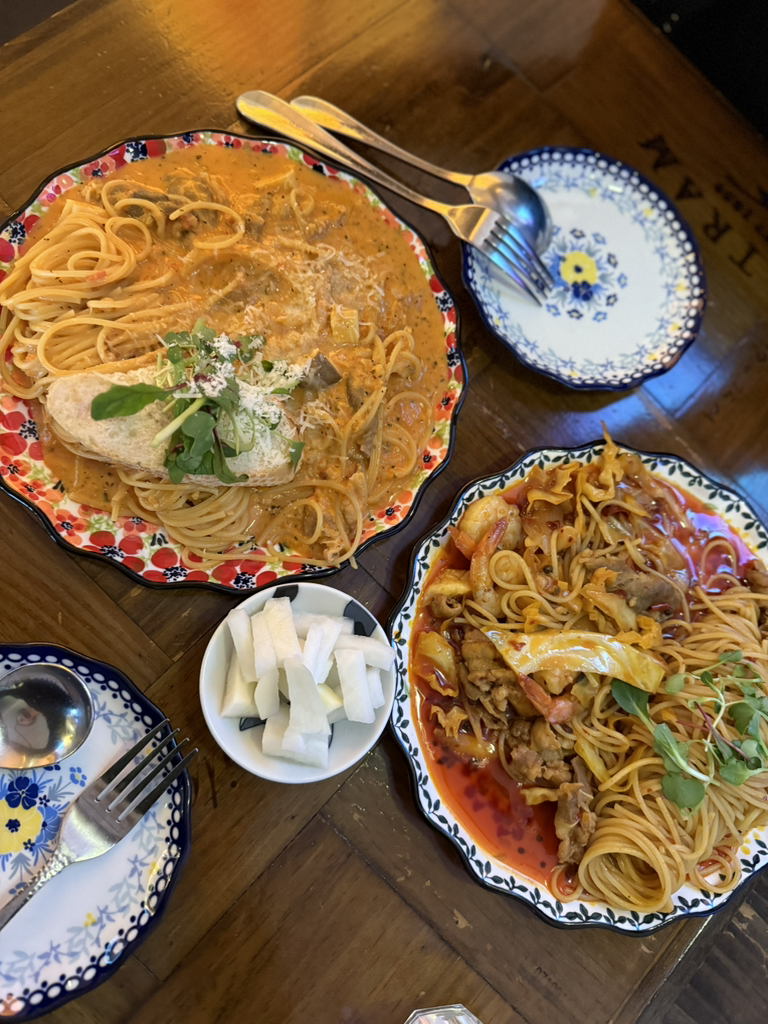 Eonaellisyepeu (언앨리셰프) 2